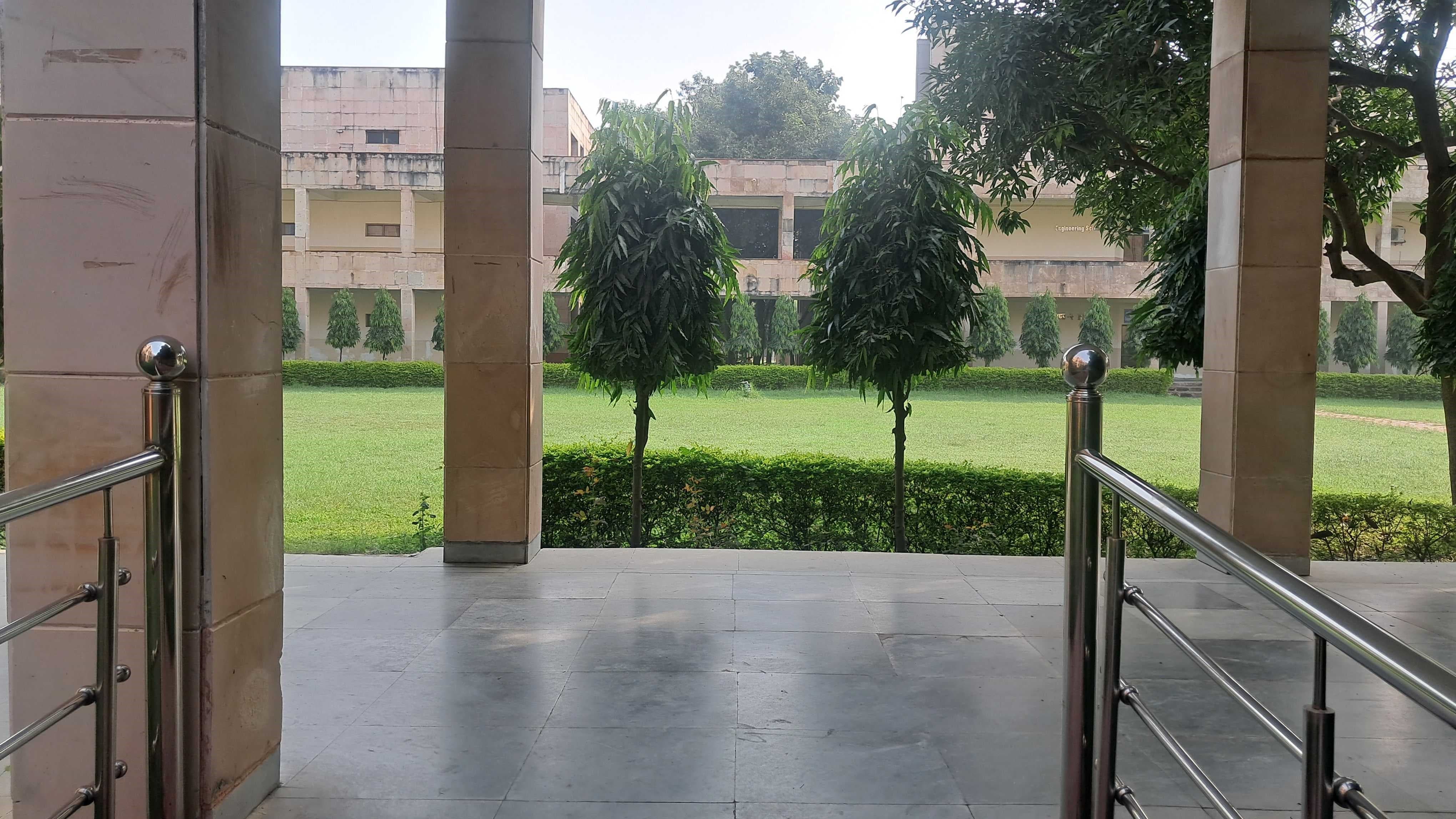 IIITM Gwalior Academic Building photo 28